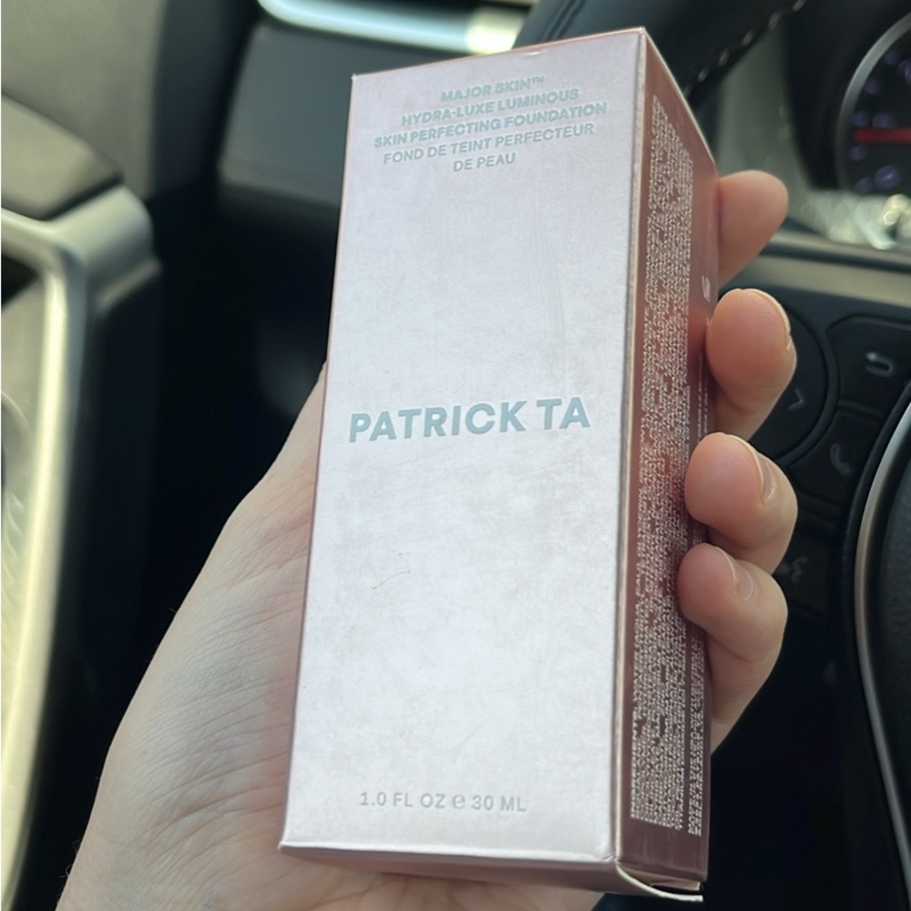 Patrick Ta Hydra-Luxe Foundation in Soft Pink